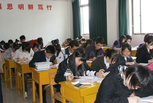 我校2009级学生心理健康测评工作顺利开展